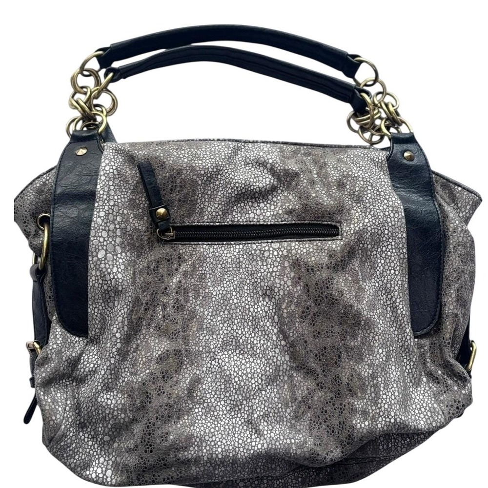 Bueno Silver Metallic Pebbled Hobo Bag Black Trim Antique Brass Chain Straps - Picture 5 of 7